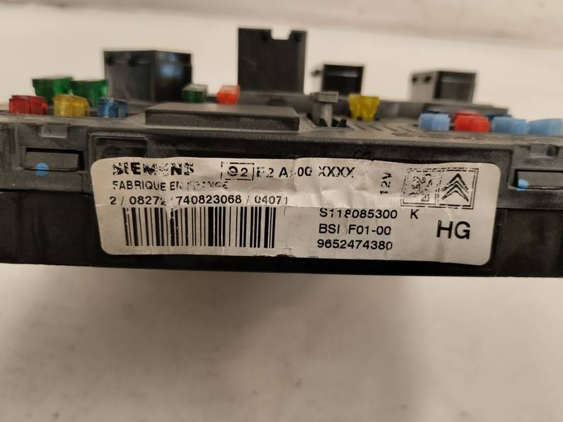 CAJA RELES FUSIBLES CITROEN C3 2004 1.4 HDI (68 CV)