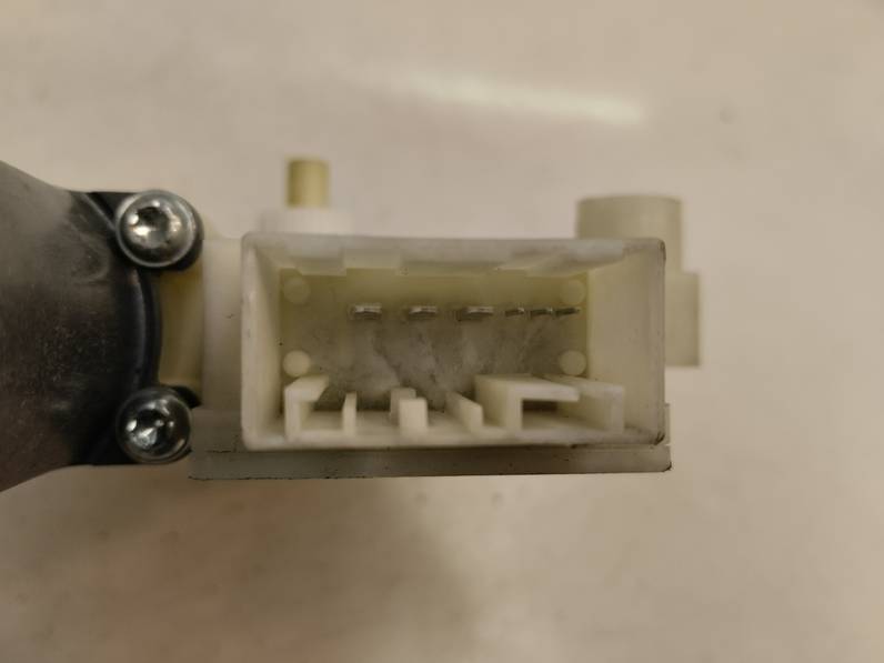 MOTOR ELEVALUNAS TRASERO IZQUIERDO SKODA RAPID 2014 1.2 8V TSI (86 CV)