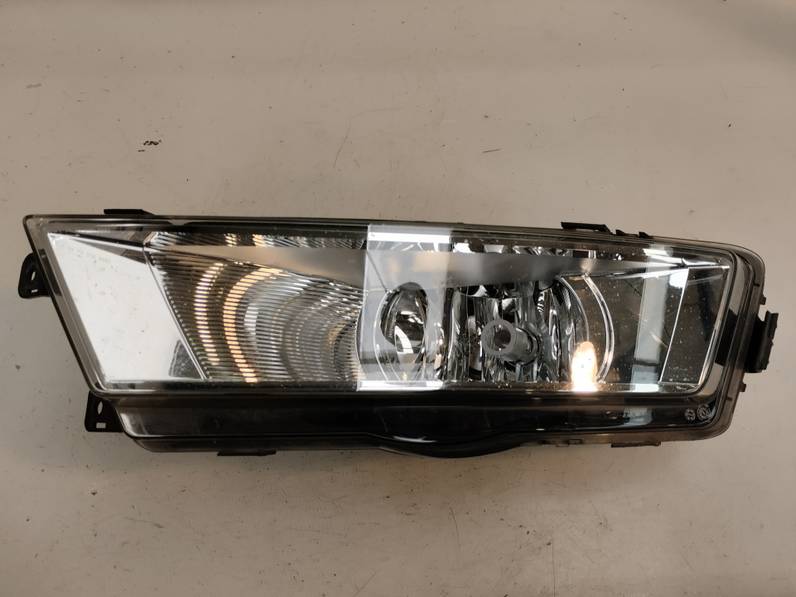 FARO ANTINIEBLA IZQUIERDO SKODA RAPID 2014 1.2 8V TSI (86 CV)