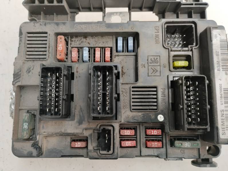 CAJA RELES FUSIBLES CITROEN BERLINGO 2007 1.6 16V HDI (90 CV)