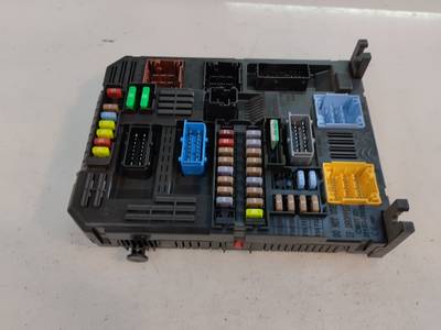 CAJA RELES FUSIBLES CITROEN C4 PICASSO 2018 1.2 12V E-THP / PURETECH (131 CV)