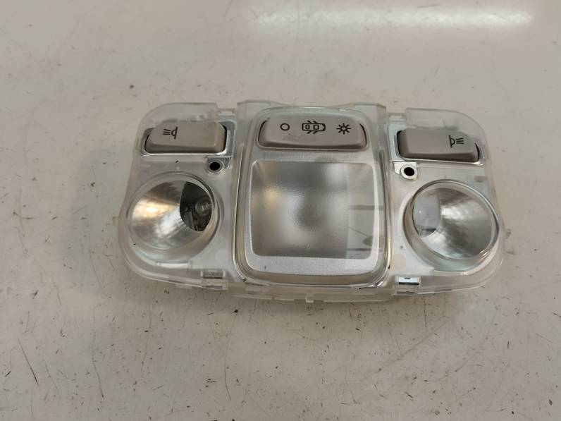 LUZ INTERIOR CITROEN C4 PICASSO 2018 1.2 12V E-THP / PURETECH (131 CV)