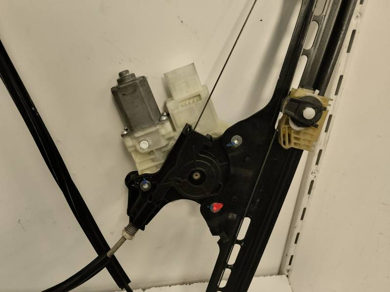 ELEVALUNAS DELANTERO IZQUIERDO CITROEN C4 PICASSO 2018 1.2 12V E-THP / PURETECH (131 CV)