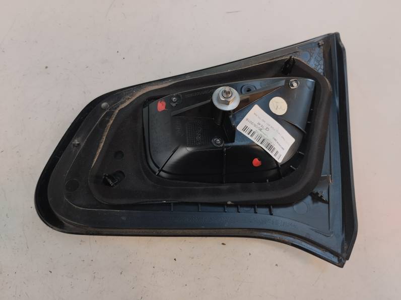 PILOTO TRASERO IZQUIERDO INTERIOR CITROEN C3 2016 1.2 12V VTI (82 CV)