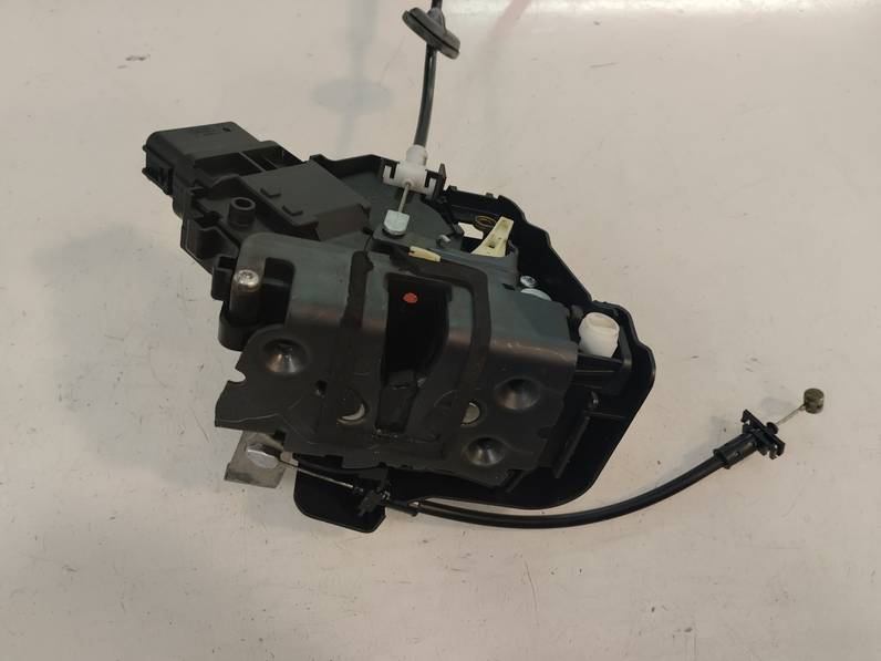 CERRADURA PUERTA TRASERA DERECHA FORD FOCUS LIM 2008 1.6 TDCI (109 CV)