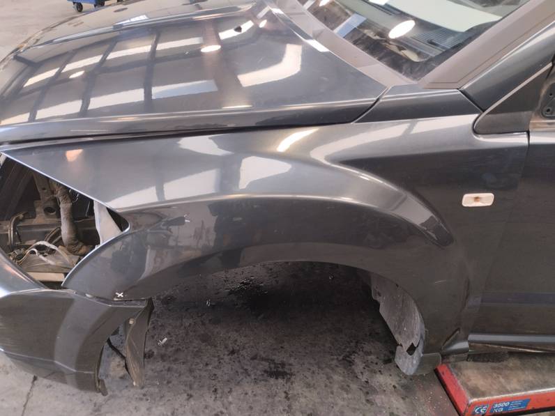 ALETA DELANTERA IZQUIERDA DODGE CALIBER 2007 2.0 16V CRD (140 CV)