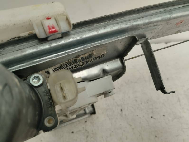 ELEVALUNAS TRASERO DERECHO DODGE CALIBER 2007 2.0 16V CRD (140 CV)