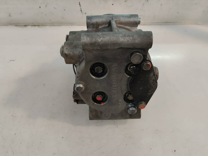 COMPRESOR AIRE ACONDICIONADO FORD FOCUS BERLINA 2003 1.8 TDDI TURBODIESEL (90 CV)