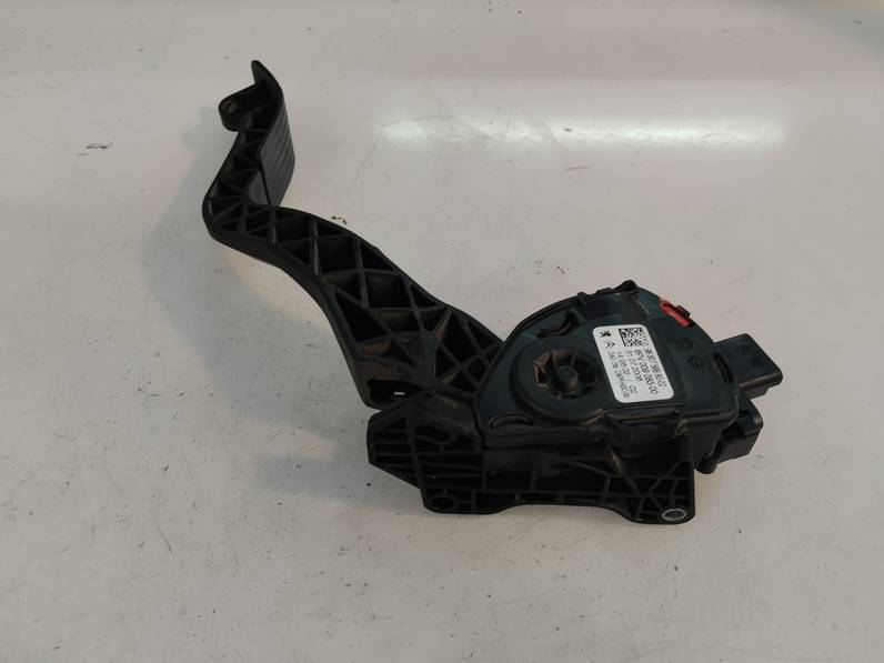 POTENCIOMETRO PEDAL PEUGEOT 207 2006 1.4 16V (88 CV)