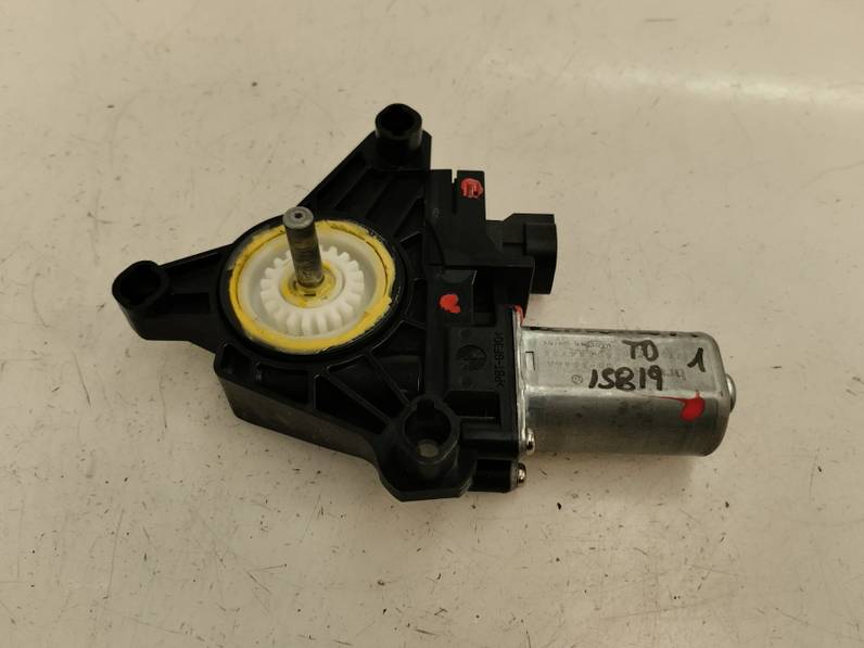 MOTOR ELEVALUNAS TRASERO DERECHO JEEP RENEGADE 2014 1.6 M-JET (120 CV)