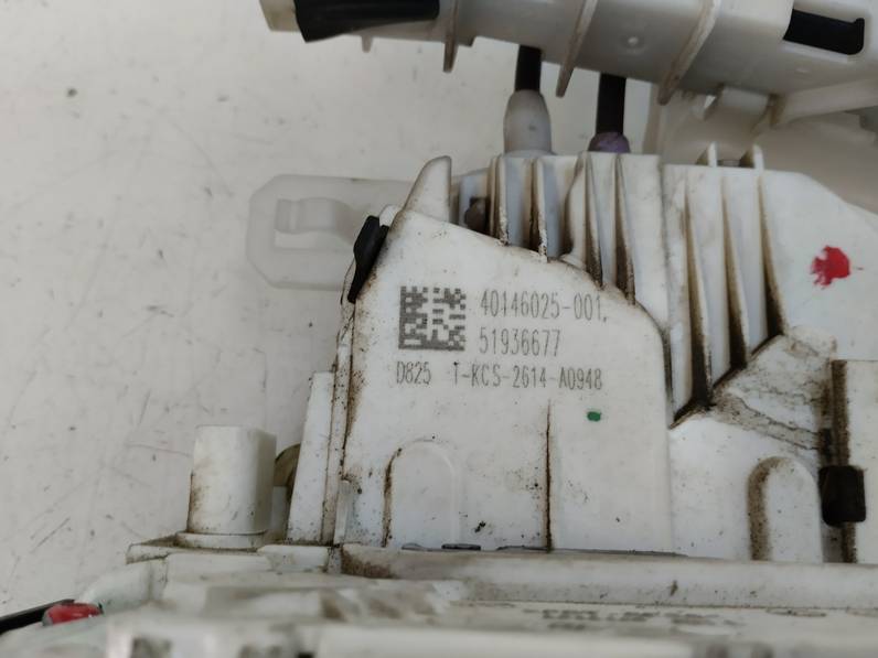 CERRADURA PUERTA TRASERA DERECHA JEEP RENEGADE 2014 1.6 M-JET (120 CV)