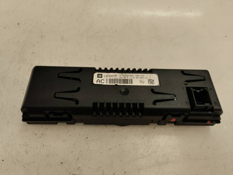 PANTALLA MULTIFUNCION OPEL INSIGNIA SPORTS TOURER 2009 2.0 CDTI (131 CV)