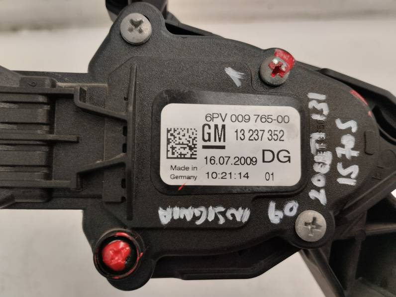 POTENCIOMETRO PEDAL OPEL INSIGNIA SPORTS TOURER 2009 2.0 CDTI (131 CV)