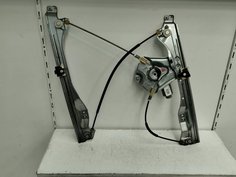 ELEVALUNAS DELANTERO DERECHO RENAULT CLIO III 2010 1.5 DCI D (65 CV)