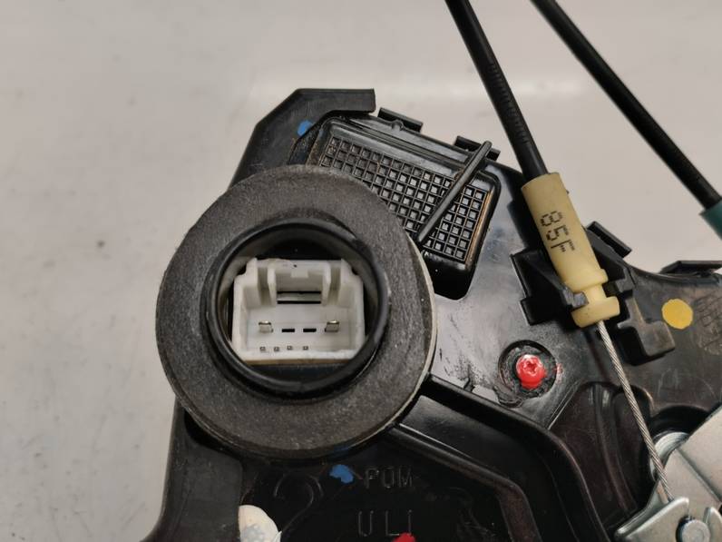 CERRADURA PUERTA DELANTERA IZQUIERDA TOYOTA VERSO 2010 2.0 D-4D (126 CV)