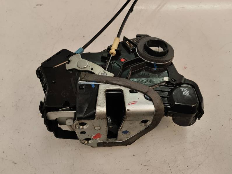 CERRADURA PUERTA DELANTERA DERECHA TOYOTA VERSO 2010 2.0 D-4D (126 CV)