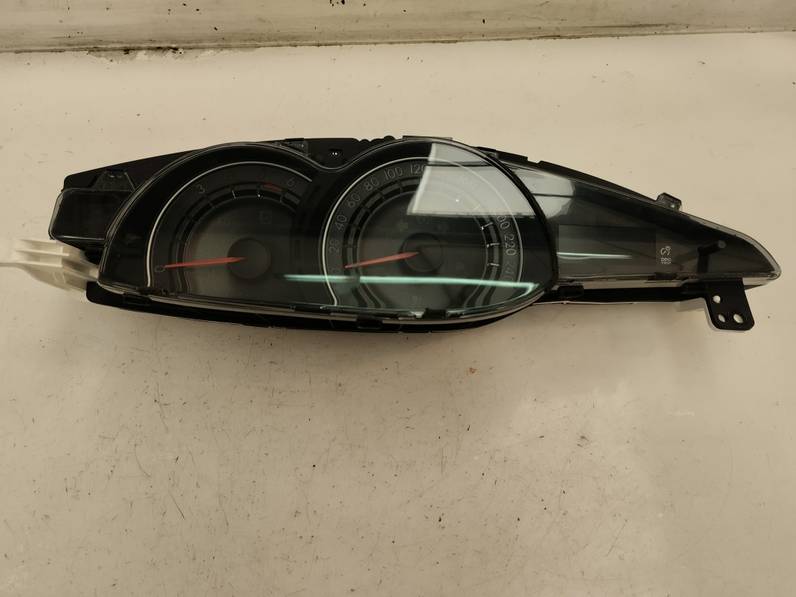 CUADRO INSTRUMENTOS TOYOTA VERSO 2010 2.0 D-4D (126 CV)