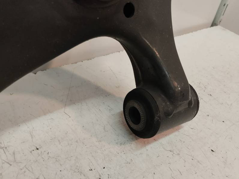 BRAZO SUSPENSION INFERIOR DELANTERO IZQUIERDO TOYOTA VERSO 2010 2.0 D-4D (126 CV)