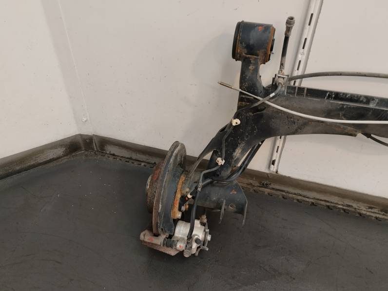 PUENTE TRASERO SEAT CORDOBA BERLINA 2000 1.9 TDI (110 CV)