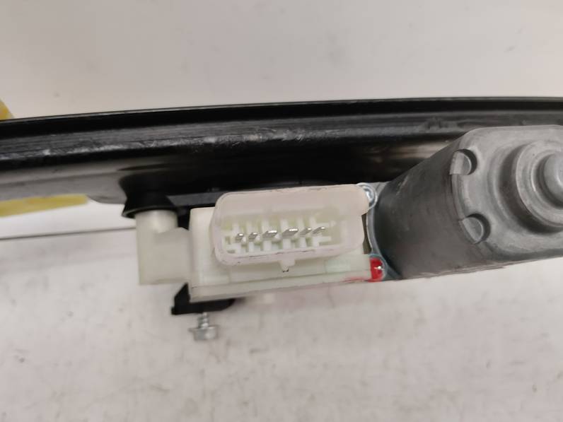 ELEVALUNAS TRASERO IZQUIERDO CITROEN C4 PICASSO 2017 1.2 12V E-THP / PURETECH (131 CV)