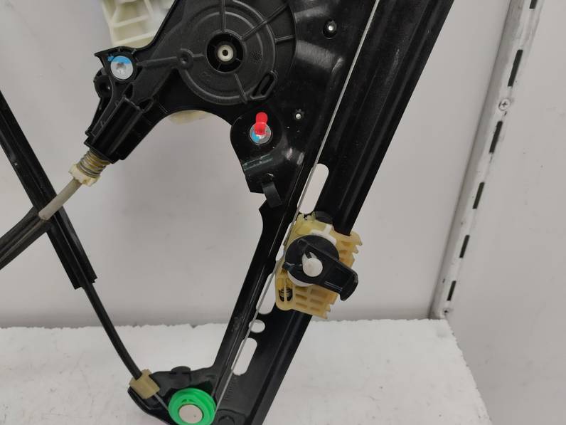 ELEVALUNAS DELANTERO IZQUIERDO CITROEN C4 PICASSO 2017 1.2 12V E-THP / PURETECH (131 CV)