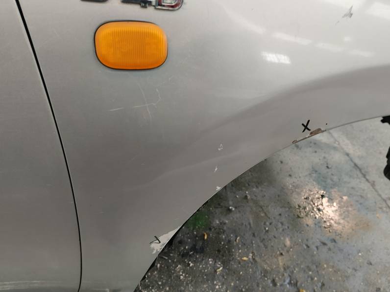 ALETA DELANTERA DERECHA TOYOTA RAV 4 2002 2.0 TURBODIESEL (116 CV)