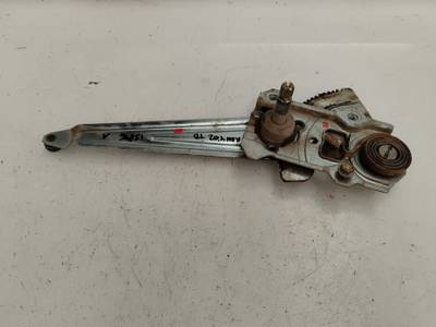 ELEVALUNAS TRASERO DERECHO TOYOTA RAV 4 2002 2.0 TURBODIESEL (116 CV)