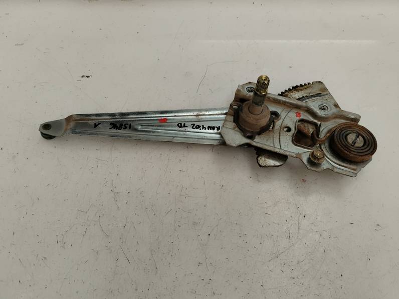 ELEVALUNAS TRASERO DERECHO TOYOTA RAV 4 2002 2.0 TURBODIESEL (116 CV)