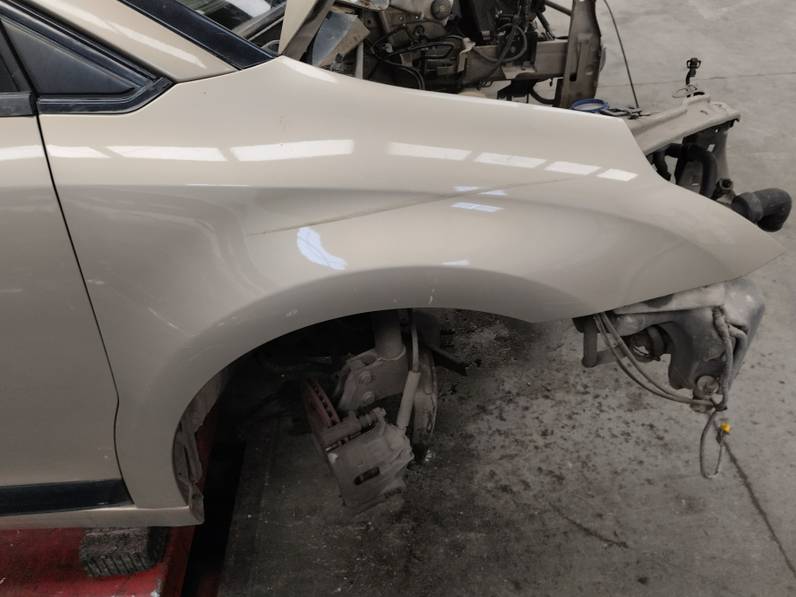 ALETA DELANTERA DERECHA CITROEN C4 BERLINA 2005 1.4 16V (88 CV)