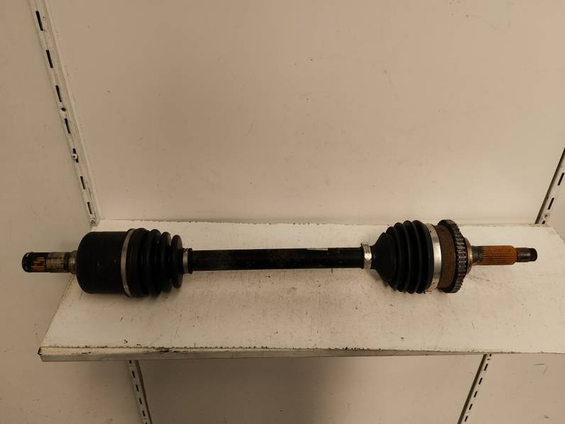 TRANSMISION DELANTERA IZQUIERDA KIA CARNIVAL II 2005 2.5 V6 (150 CV)