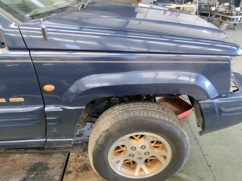 ALETA DELANTERA DERECHA CHRYSLER JEEP GR CHEROKEE 1997 4.0 (177 CV)