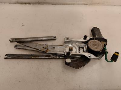 ELEVALUNAS TRASERO IZQUIERDO CHRYSLER JEEP GR CHEROKEE 1997 4.0 (177 CV)