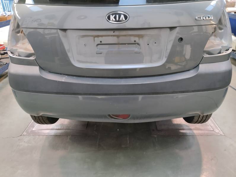 PARAGOLPES TRASERO KIA RIO 2006 1.5 CRDI (110 CV)
