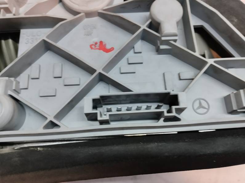 PILOTO TRASERO DERECHO MERCEDES CLASE C BERLINA 2001 2.2 CDI (143 CV)