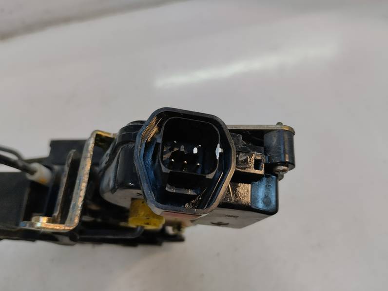 CERRADURA PUERTA DELANTERA IZQUIERDA KIA RIO 2006 1.5 CRDI (110 CV)