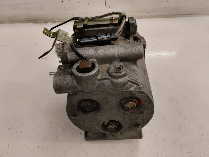 COMPRESOR AIRE ACONDICIONADO MITSUBISHI CARISMA BERLINA 5 2000 1.6 (99 CV)