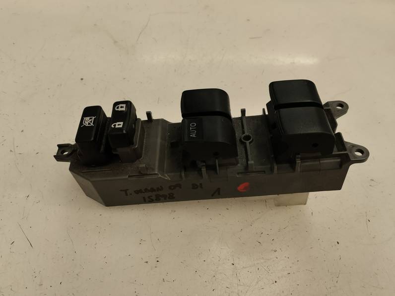 MANDO ELEVALUNAS DELANTERO IZQUIERDO TOYOTA URBAN CRUISER 2009 1.4 TURBODIESEL (90 CV)