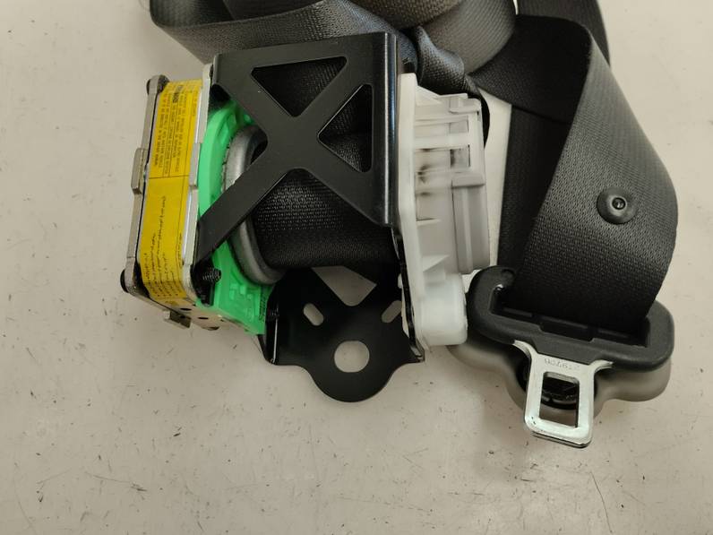 CINTURON SEGURIDAD DELANTERO DERECHO TOYOTA URBAN CRUISER 2009 1.4 TURBODIESEL (90 CV)