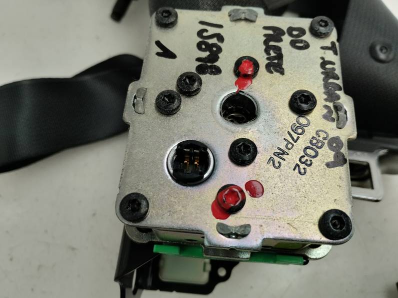 CINTURON SEGURIDAD DELANTERO DERECHO TOYOTA URBAN CRUISER 2009 1.4 TURBODIESEL (90 CV)