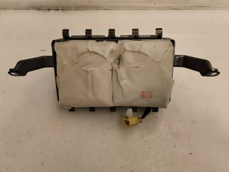 AIRBAG DELANTERO DERECHO TOYOTA URBAN CRUISER 2009 1.4 TURBODIESEL (90 CV)