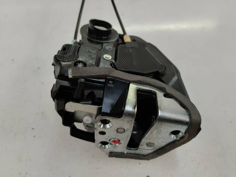 CERRADURA PUERTA DELANTERA DERECHA TOYOTA URBAN CRUISER 2009 1.4 TURBODIESEL (90 CV)