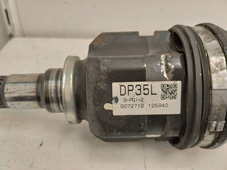 TRANSMISION DELANTERA IZQUIERDA TOYOTA URBAN CRUISER 2009 1.4 TURBODIESEL (90 CV)