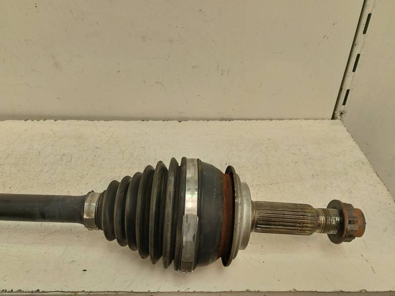 TRANSMISION DELANTERA IZQUIERDA TOYOTA URBAN CRUISER 2009 1.4 TURBODIESEL (90 CV)