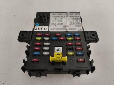 CAJA RELES FUSIBLES CHEVROLET SPARK 2010 1.0 (68 CV)