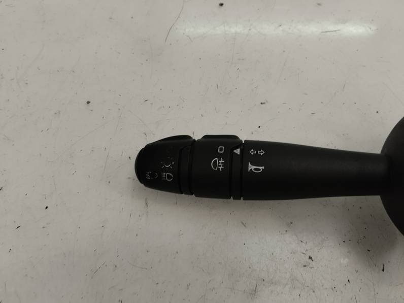 MANDO LUCES RENAULT MASTER II PHASE 2 CAJA CERRADA 2006 3.0 DCI D (136 CV)