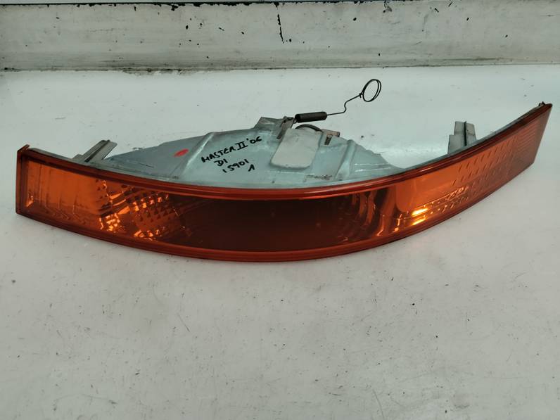 PILOTO DELANTERO IZQUIERDO RENAULT MASTER II PHASE 2 CAJA CERRADA 2006 3.0 DCI D (136 CV)