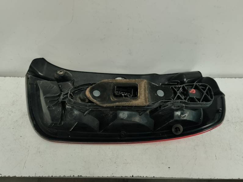 PILOTO TRASERO IZQUIERDO LANCIA YPSILON 2006 1.2 (60 CV)