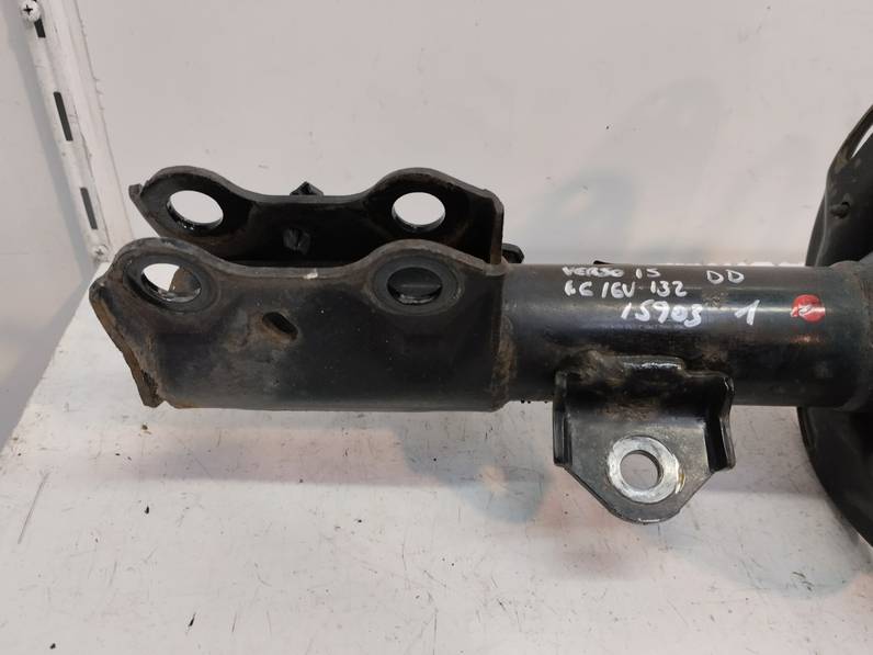 AMORTIGUADOR DELANTERO DERECHO TOYOTA VERSO 2015 1.6 16V (132 CV)