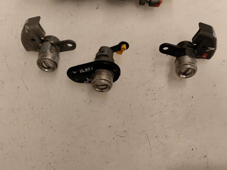 JUEGO BOMBINES HYUNDAI TUCSON 2006 2.0 (141 CV)