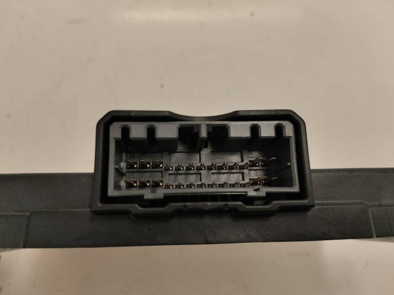 MODULO ELECTRONICO HYUNDAI TUCSON 2006 2.0 (141 CV)